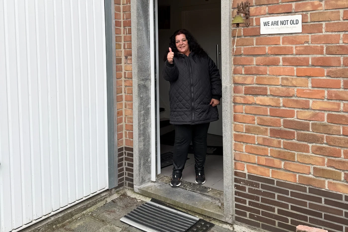 Sofie Vandenberghe, tevreden verkoopster uit Harelbeke die haar woning snel verkocht